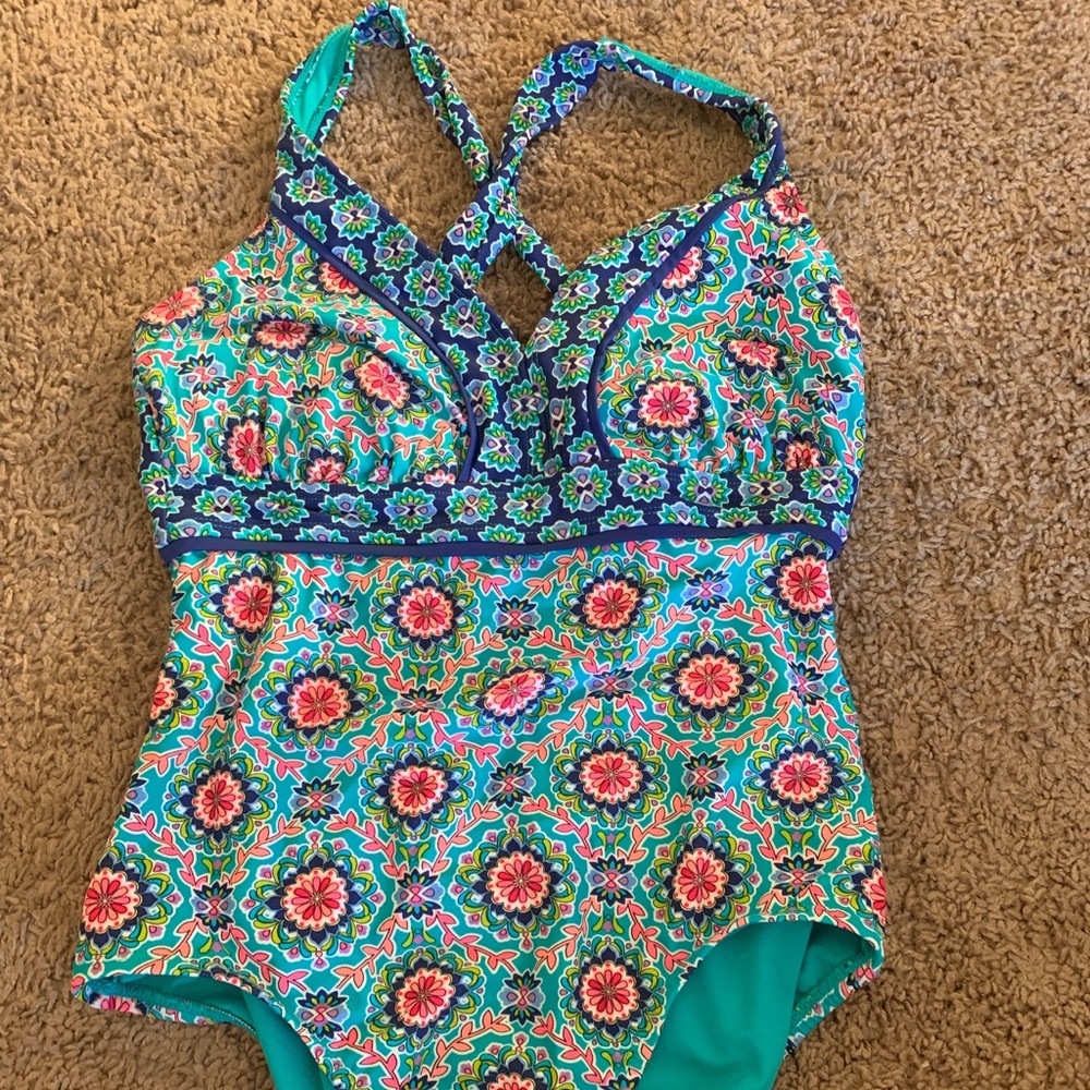 One piece bathing suit